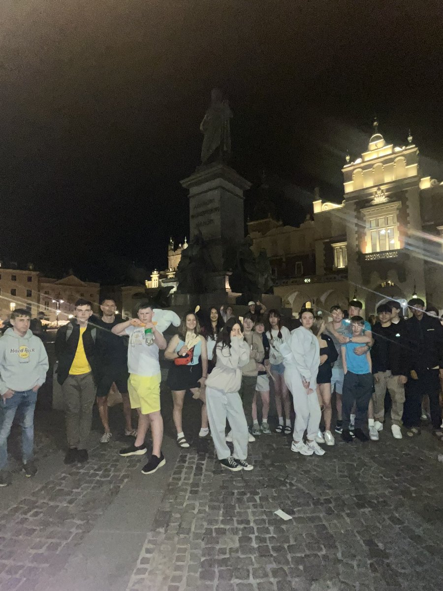 Miss Dougan tweet media