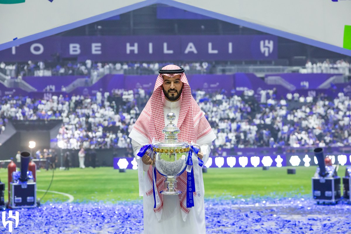 Alhilal_FC's tweet image. كُـن هلاليـًا.. يرافقـك "الذهـب" 🏆💙