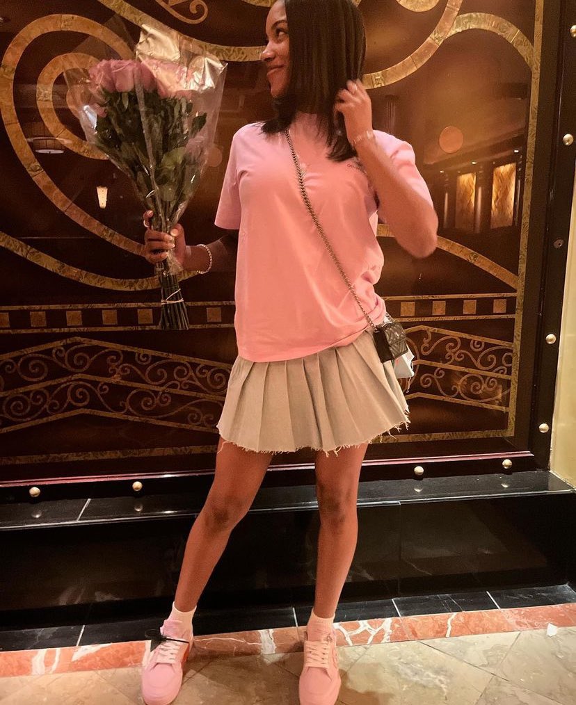 ayo my legs hella skinny wtf🤣🤣🤣