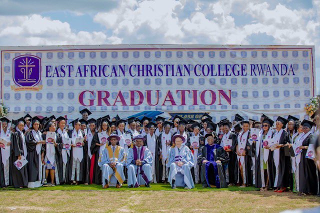 Laurent Mbanda tweet media