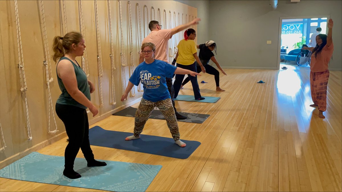 GreystonePrgrms's tweet photo. Thats a wrap!
We wrapped up our first yoga class and the work week. Have a great holiday weekend everyone! #greystoneprograms #yogavibes https://t.co/ZotWlFxhMc