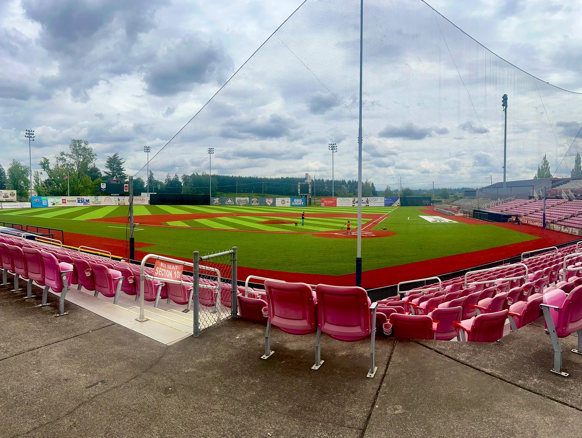 Elias Piña (@pineappleeli) on Twitter photo Quick stop in Salem to see the home of the <a href="/SKVolcanoes/">S-K Volcanoes 🌋⚾</a>, a former Northwest League team. I didn’t think we’d get to peek inside so HUGE shout out to Scott for giving some history on the team and letting us see the newly renovated field!!
We’ll be back for a game next time! Quick stop in Salem to see the home of the <a href="/SKVolcanoes/">S-K Volcanoes 🌋⚾</a>, a former Northwest League team. I didn’t think we’d get to peek inside so HUGE shout out to Scott for giving some history on the team and letting us see the newly renovated field!!
We’ll be back for a game next time!