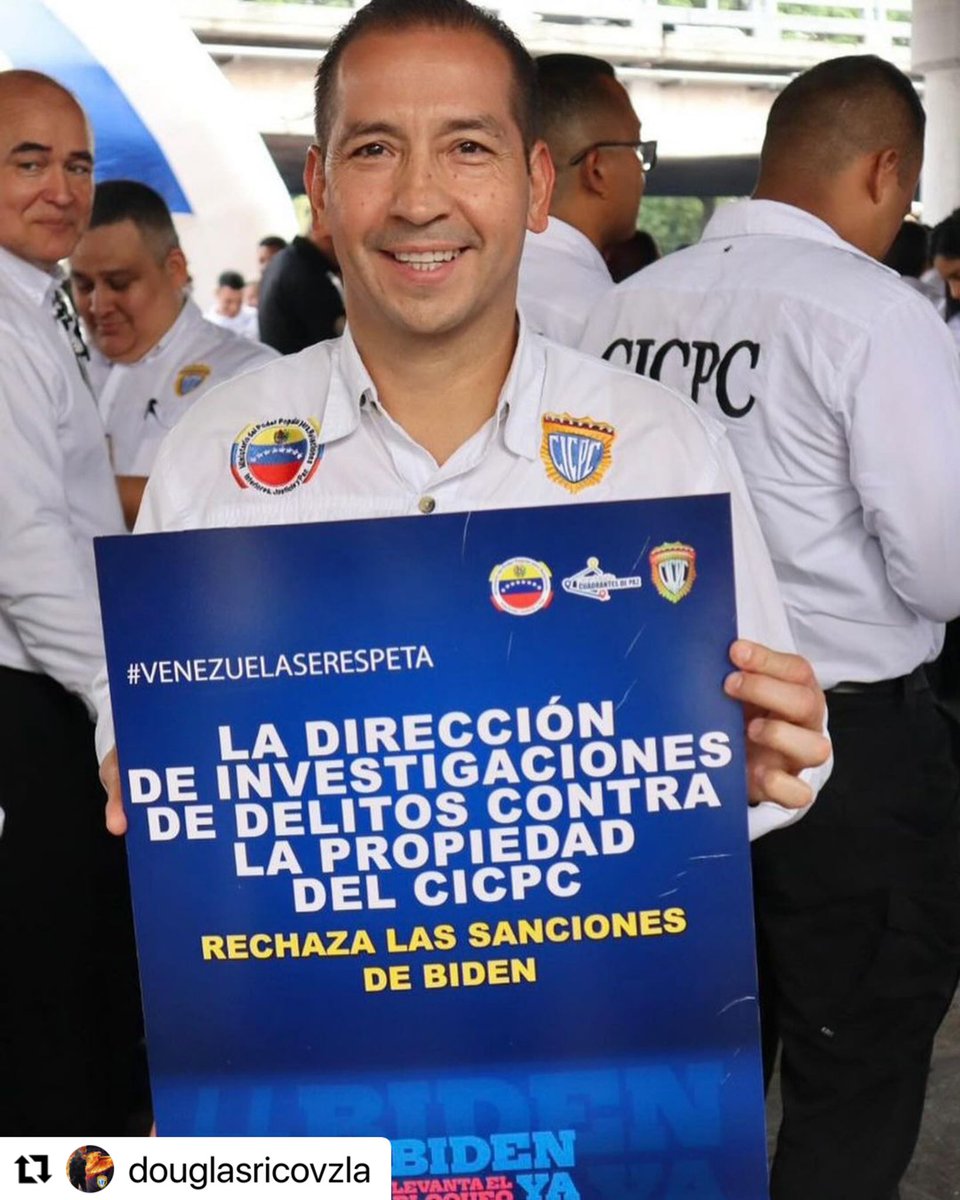 La voluntad del Cuerpo de Investigaciones Científicas, Penales y Criminalísticas, sigue firme más que nunca, en un acto de unión, nos concentramos para rechazar el bloqueo de nuestros equipos, resultado de las medidas coercitivas unilaterales.
 #VerdadDePueblo
<a href="/NicolasMaduro/">Nicolás Maduro</a>