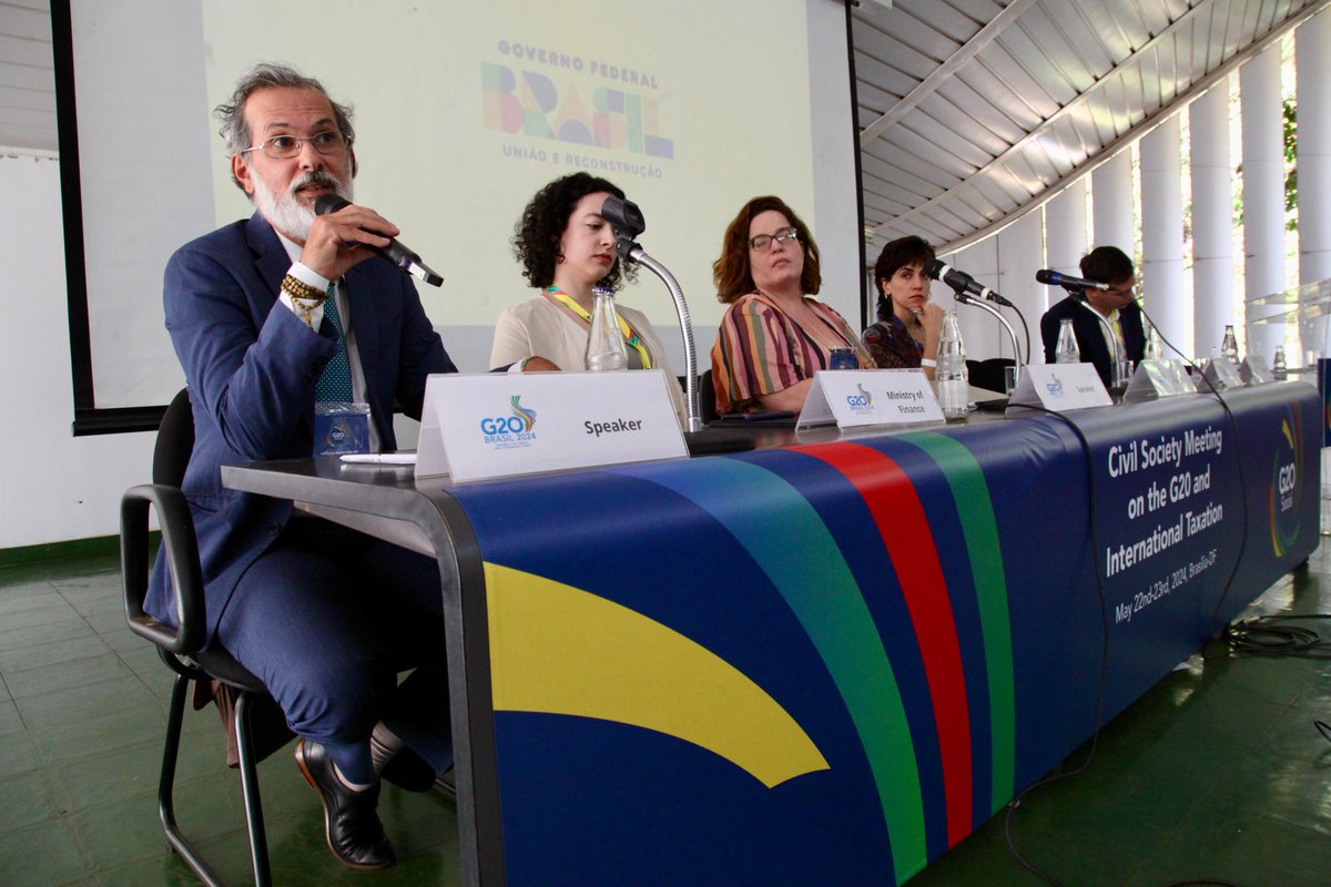 brasil_fes's tweet photo. 💹 Durante os dias 22 e 23 de maio, a #FESBrasil apoiou um evento organizado pelo @MinFazenda no G20 Social, em Brasília, para discutir a tributação internacional com a sociedade civil. https://t.co/yQ0L5jyh8P