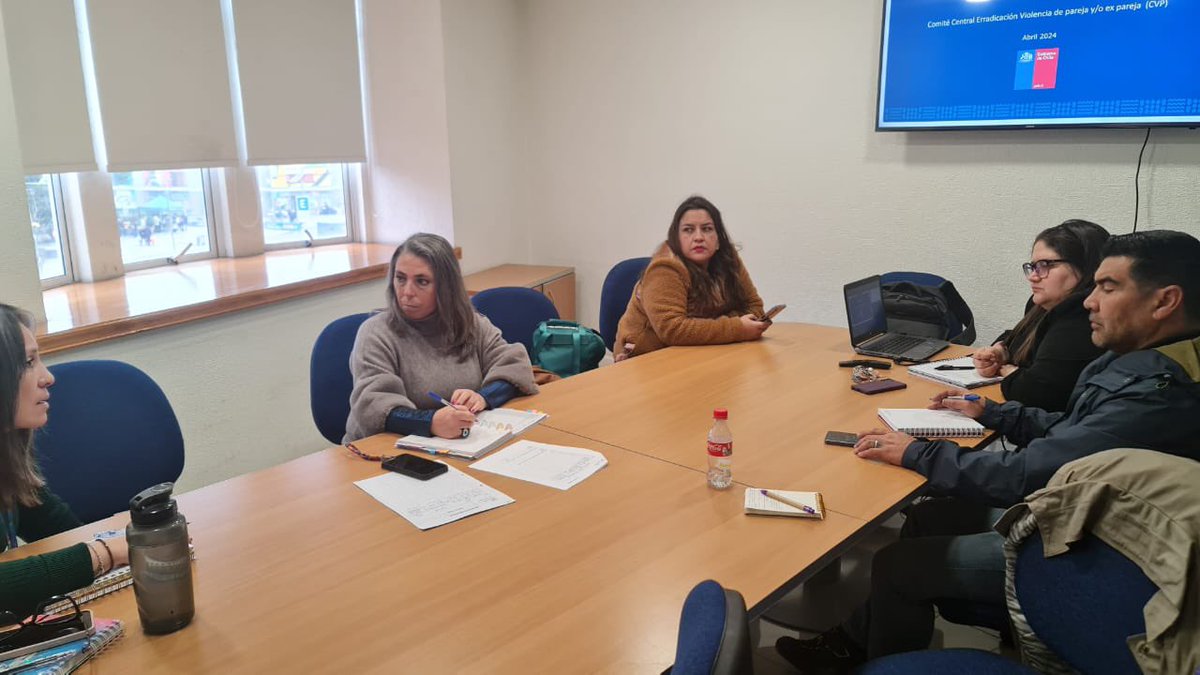 FEDEPRUS VSA junto a otros gremios de la red, participa hoy de la 4ta reunión de Comité Erradicación Violencia de Género de la DSSVSA a cargo de Marilola Durán, referente técnico de género y María de los Ángeles Araya, referente de trato laboral.