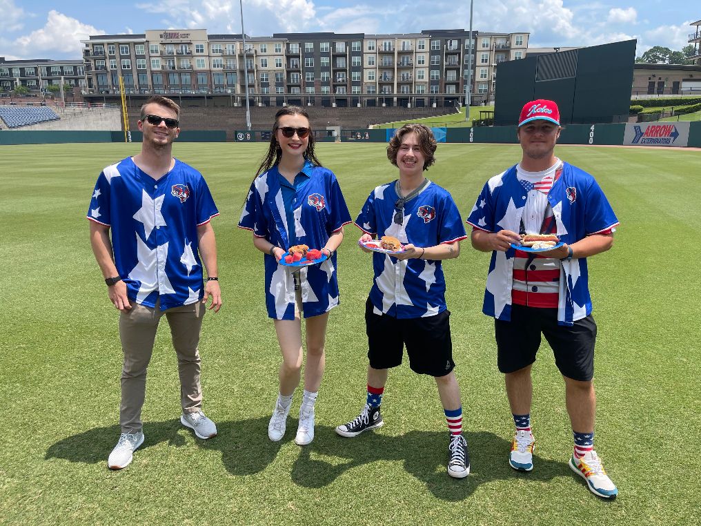 Celebrate Memorial Day Weekend in style! If you're one of the first 2,000 fans at the ballpark tomorrow, you'll be the coolest looking person at the party with this patriotic jersey! Get tickets: bit.ly/3ygkezw