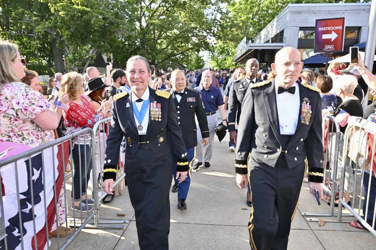 USArmyReserve's tweet photo. Enjoy the Grand Ole Opry's "Salute the Troops" special "Opry Live" during Memorial Day weekend, May 25 at 9 p.m. ET!
https://t.co/IviCwTjvTs or https://t.co/yNCiJJv7Ej https://t.co/gwzABiibhV