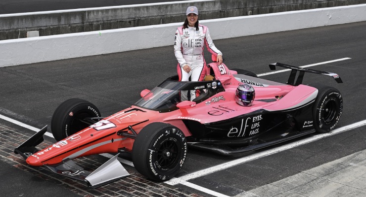 E.l.f. Cosmetics becomes the first beauty brand to be a primary sponsor for a driver. Katherine Legge will feature e.l.f. Cosmetics branding at the Indianapolis 500 race this Memorial Day weekend on May 26. ➡️hubs.li/Q02xZF5L0 #beautynews #eyes.lips.face #beautyindustry