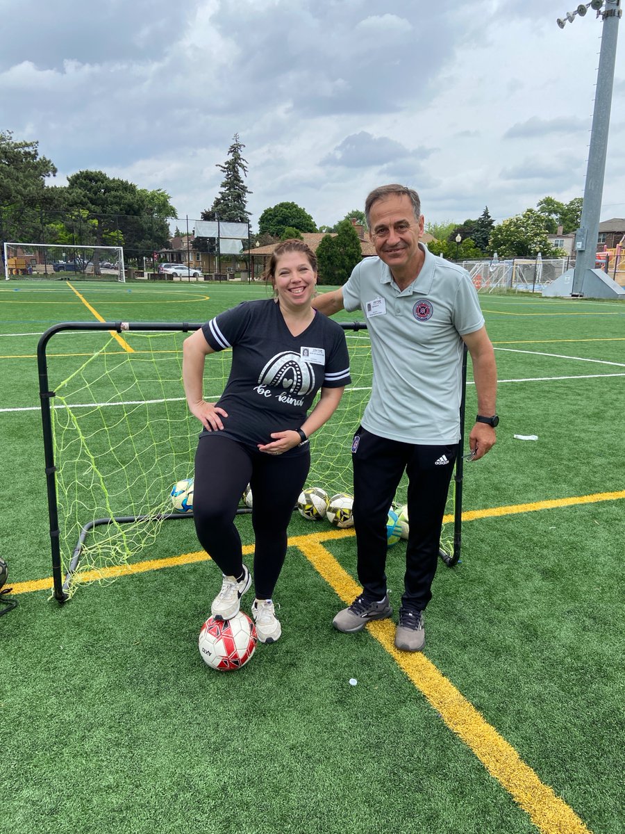 Lynne DesLauriers (@kdpershing) on Twitter photo Thank you Ty and Beth of <a href="/berwynparkdist/">BERWYN PARK DISTRICT</a> for teaching @teampershing kindergartners the importance of sports in their lives and how it transfers into the classroom! #d100inspires Thank you Ty and Beth of <a href="/berwynparkdist/">BERWYN PARK DISTRICT</a> for teaching @teampershing kindergartners the importance of sports in their lives and how it transfers into the classroom! #d100inspires