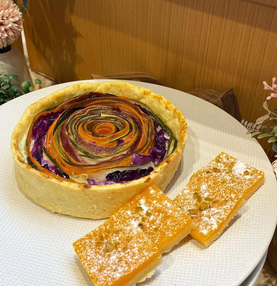 Mathiolla tweet media