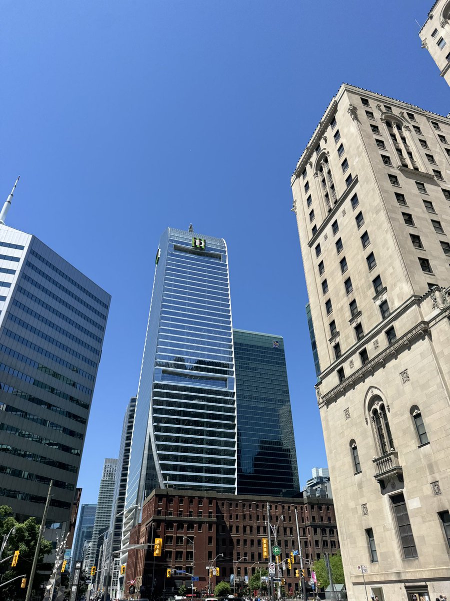 Robin McKelvie tweet media