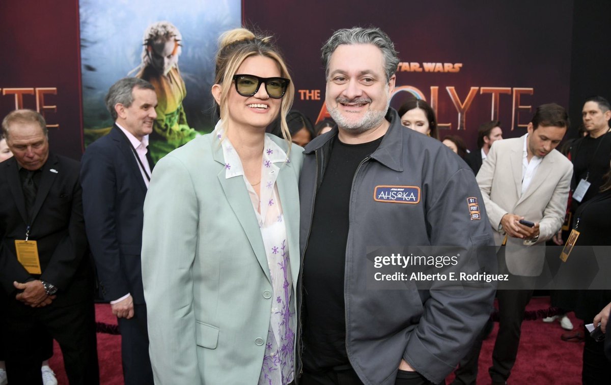 themancalorians's tweet photo. The cast of The Acolyte gathered at last night’s red carpet premiere to celebrate the new series. (3/3)

#starwars #lucasfilm #disney #theacolyte #lightwhip #foryoupage #fypage #fyp #foryou #starwarspodcast https://t.co/RSwJQWEbPP