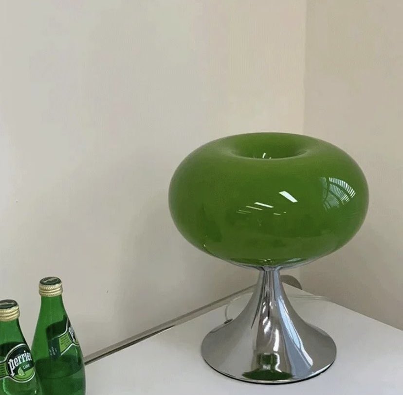 IkoriiOfficial's tweet image. 🛋️💡 Illuminate your space with the elegant charm of our Vintage Bedside LED Table Lamp! 🌟 Perfect for adding a touch of timeless French design to any room, this lamp blends classic aesthetics with modern functionality.

#VintageCharm #LEDTableLamp #HomeDecor #BauhausDesign