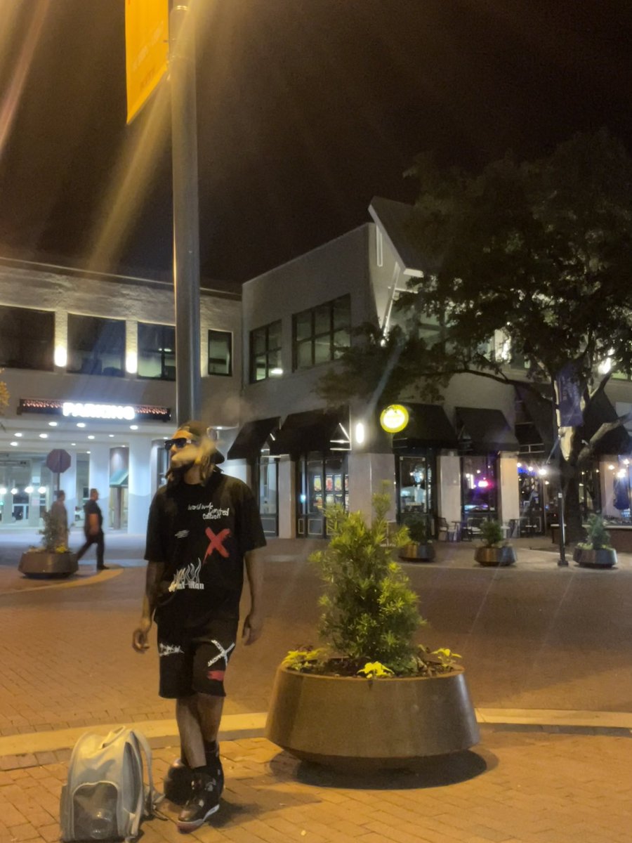 Better off alone 🖤