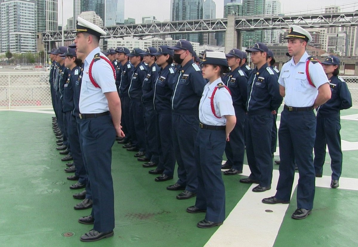 Thank you Japan Coast Guard! 🇺🇸🇯🇵 Right now, @USCG Academy cadets are underway with the @JCG_koho (JCG) Academy training ship Kojima! 🛳 Kojima trainees and cadets will enhance cooperation between USCGA and JCGA during the voyage training program! 🤝