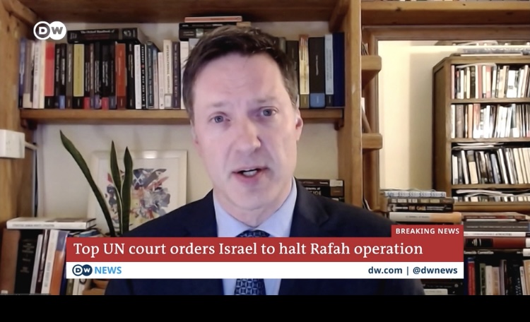 mabecker17's tweet image. I joined @dwnews immediately after the #ICJ handed down it's 13-2 decision in #SouthAfrica v #Israel today to provide some instant reaction. dw.com/en/icj-orders-…