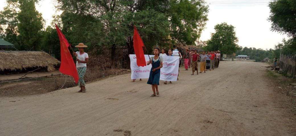 ActivistLittle's tweet photo. An anti-coup revolutionary protest somewhere in Sagaing region by pro-democracy local people.

#2024May24Coup #AgainstConscriptionLaw #WhatsHappeningInMyanmar https://t.co/MJHAVe022X