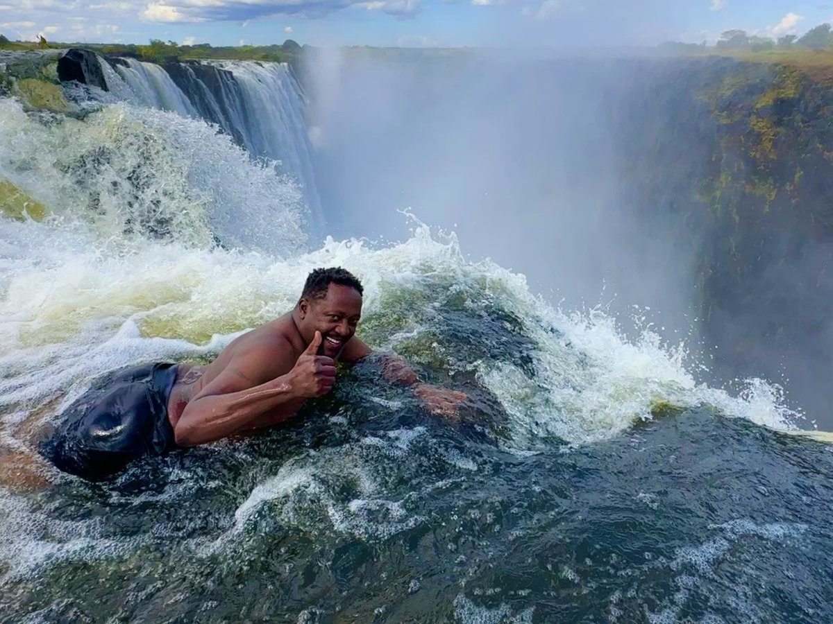 jkaruga's tweet photo. To all my relatives out there, please don’t show this to my Mother #mwendoadventures #VictoriaFalls #Zambia #Zimbabwe #Helicopter #devilspool #AngelsPool #lionencouter #zambeziriver #sunsetcruise https://t.co/0SyJrkKhbU