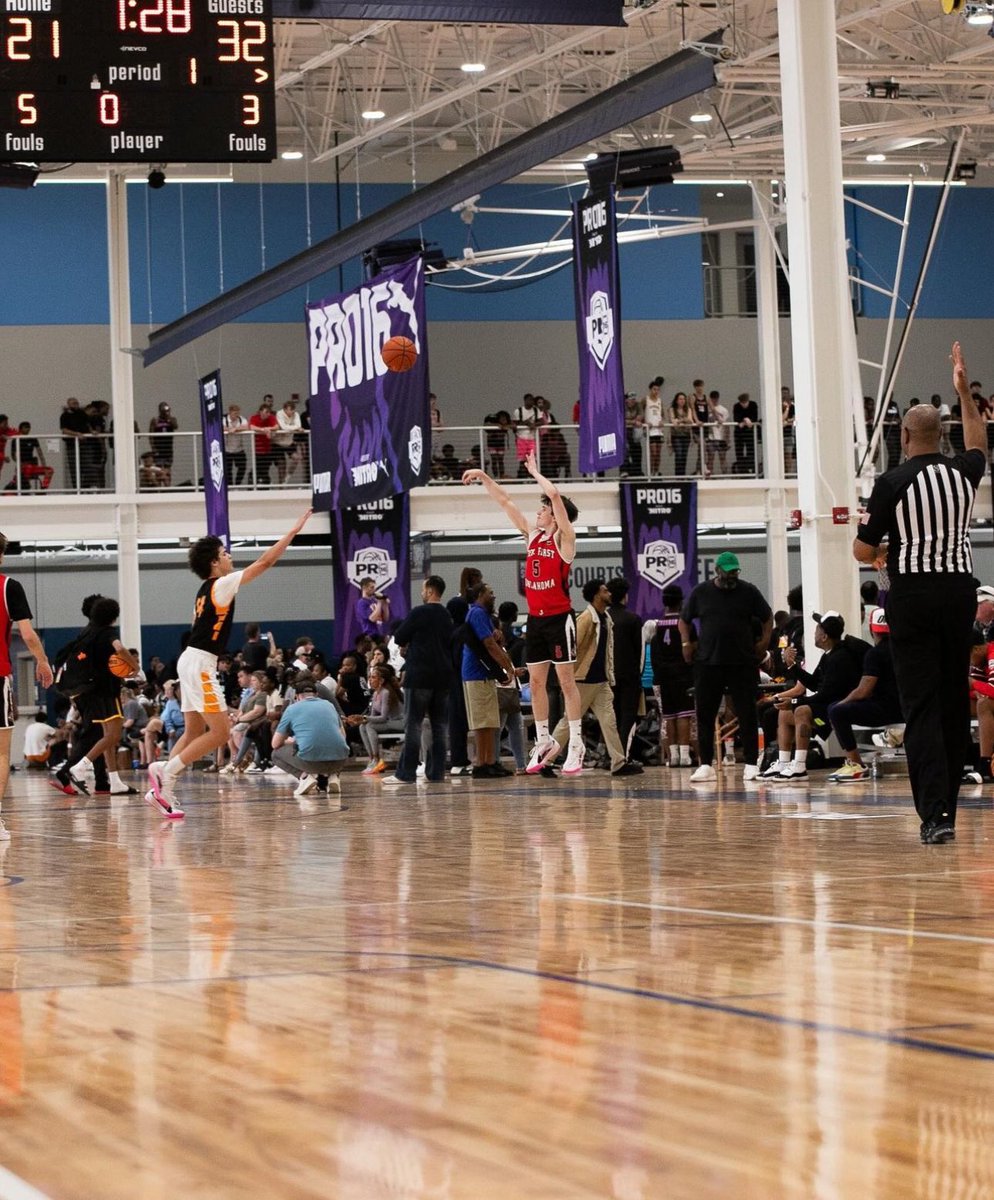 MattReynolds___'s tweet photo. A hidden prospect is Caden Hay who can absolutely shoot the cover off the ball from 3. Keep an eye on him with @teamfirstok 👀 https://t.co/jfI46BsZ7H