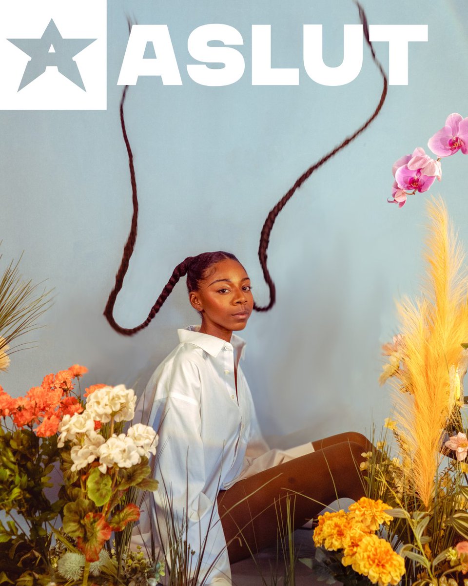 ASLUT Cover 20 B-Sides. These were all such bangers, made it so hard to pick!

📸: REBECCA RAYON / @RJ.CR
👤: ELLE MCCRAY / @ELLEVATE_