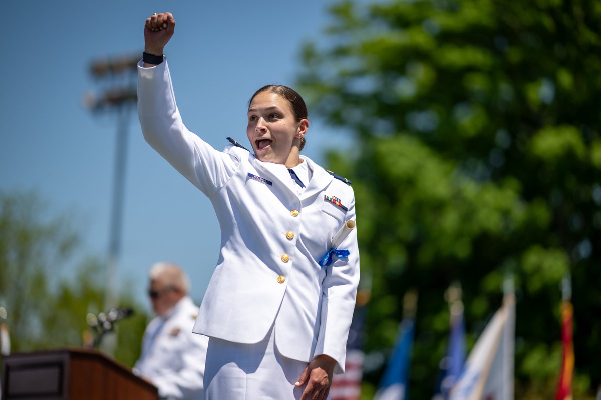 Another Congratulations to the Class of 2024! 🤩 #USCGA was so proud to watch as the newest ensigns in the @USCG raised their right hand and took the oath of office. While their 200 week journey as cadets has come to an end, their careers are only just beginning! 🥹🥳