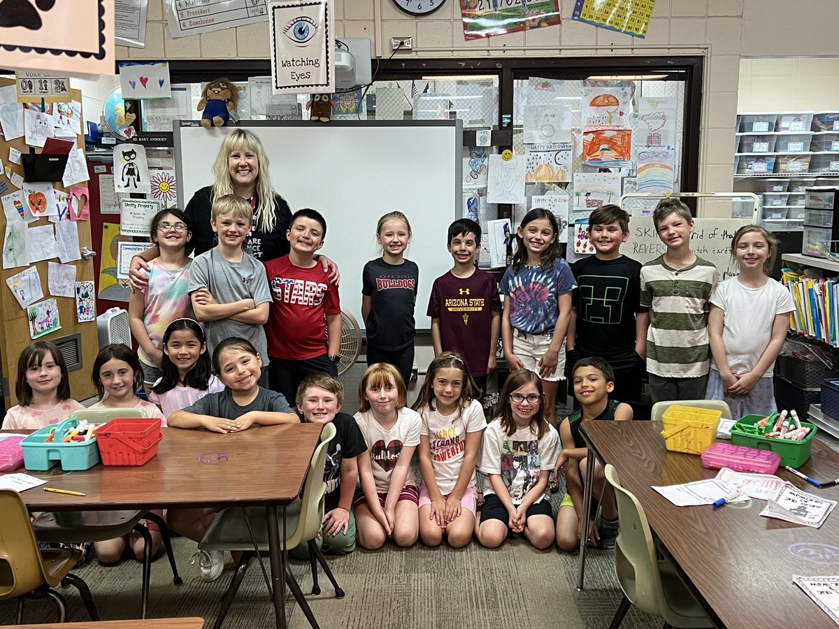 d61andersen's tweet photo. Good luck 2nd Grade Enrichment. We had a great year!! 😄⁦@D61DeLay⁩ #d61learns https://t.co/sSqyTOD4h1
