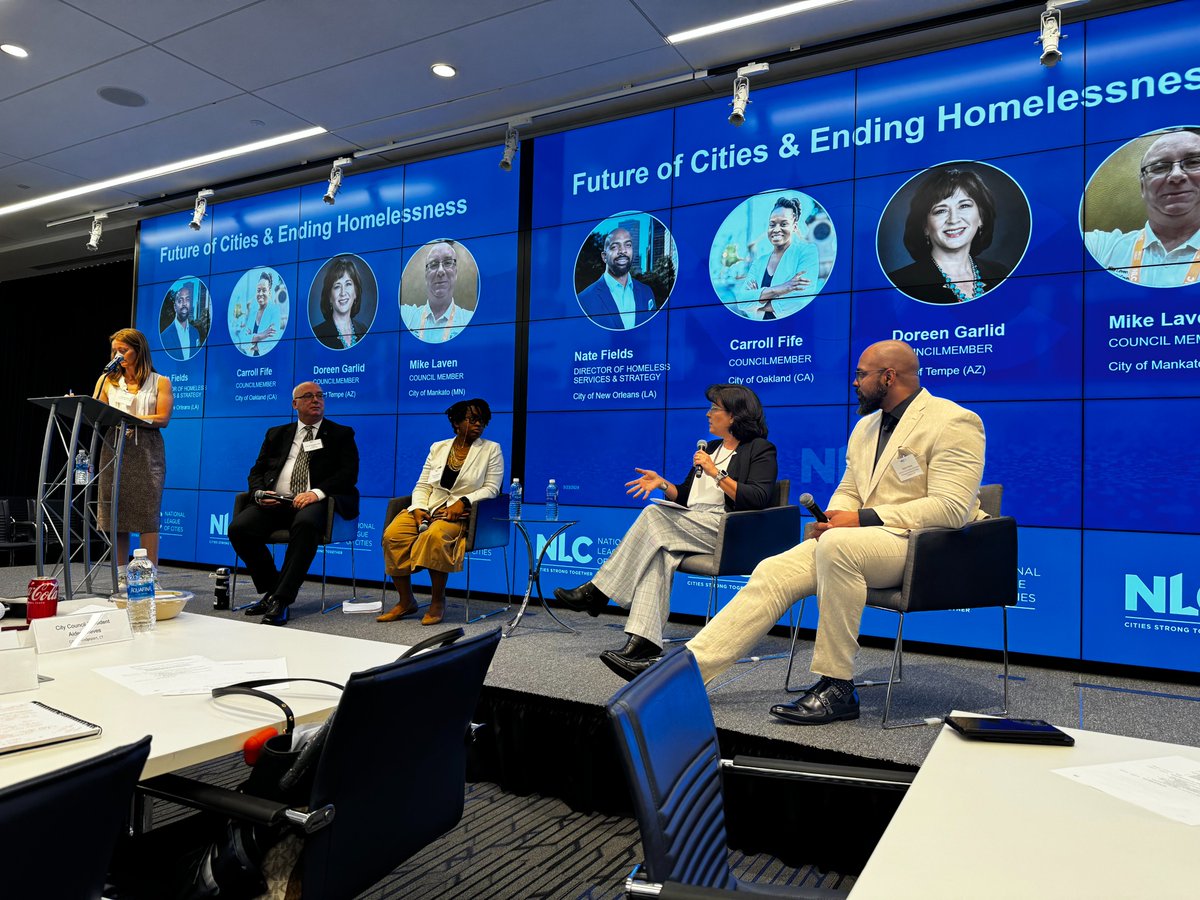 DgarlidTempe's tweet photo. @leagueofcities convened elected officials from cities throughout the U.S. to discuss Local Solutions to Ending Homelessness. I'm confident we will make progress on improving outcomes. https://t.co/tNFSiPb2I3
