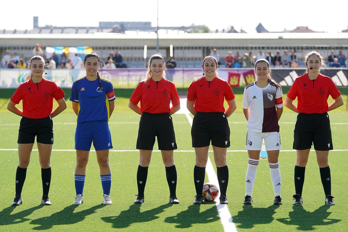 🏆 Campeonato Sub-17 femenino semifinal 

⚽️ <a href="/FFCM_es/">FFCM</a> 🆚 <a href="/fedfutcanarias/">Federación Canaria de Fútbol</a> 

⚖️ Blanca Morgado Lozano (Árbitra) 

⚖️ Atenea Cortes Porro (4•Árbitra)

🚩Julia Gómez Carroza (Asistente N1)

🚩 Paula Gallardo Borrasca (Asistente N2)