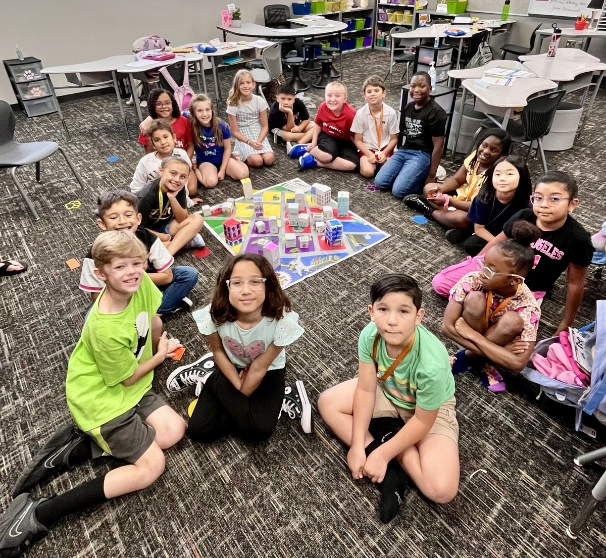 Today we celebrated our last Junior Achievement lesson! Students learned about how money flows through a community. They also worked together to construct a city! @BlackBearkats #bearkatbest