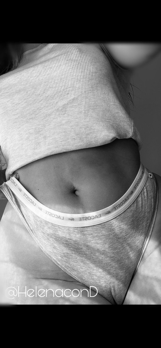 HelenaconD's tweet photo. A alguien le apetece cenar tempranito….?
Me vuelve loca la ropa interior gris….🤤🔥 https://t.co/h7yYFuGHxg