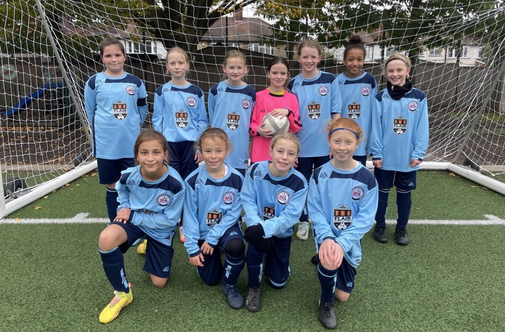 📢 Volunteers Needed! We’re looking for a teacher(s) to help run our Girls’ U11 District Team in 2024/25. Having run a district team since 2007, we’d love to continue to give girls who attend a Sutton school, the opportunity to represent our borough. Please get in touch! ⚽️