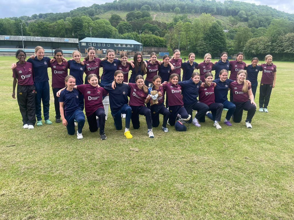 MonGirlsSport tweet media
