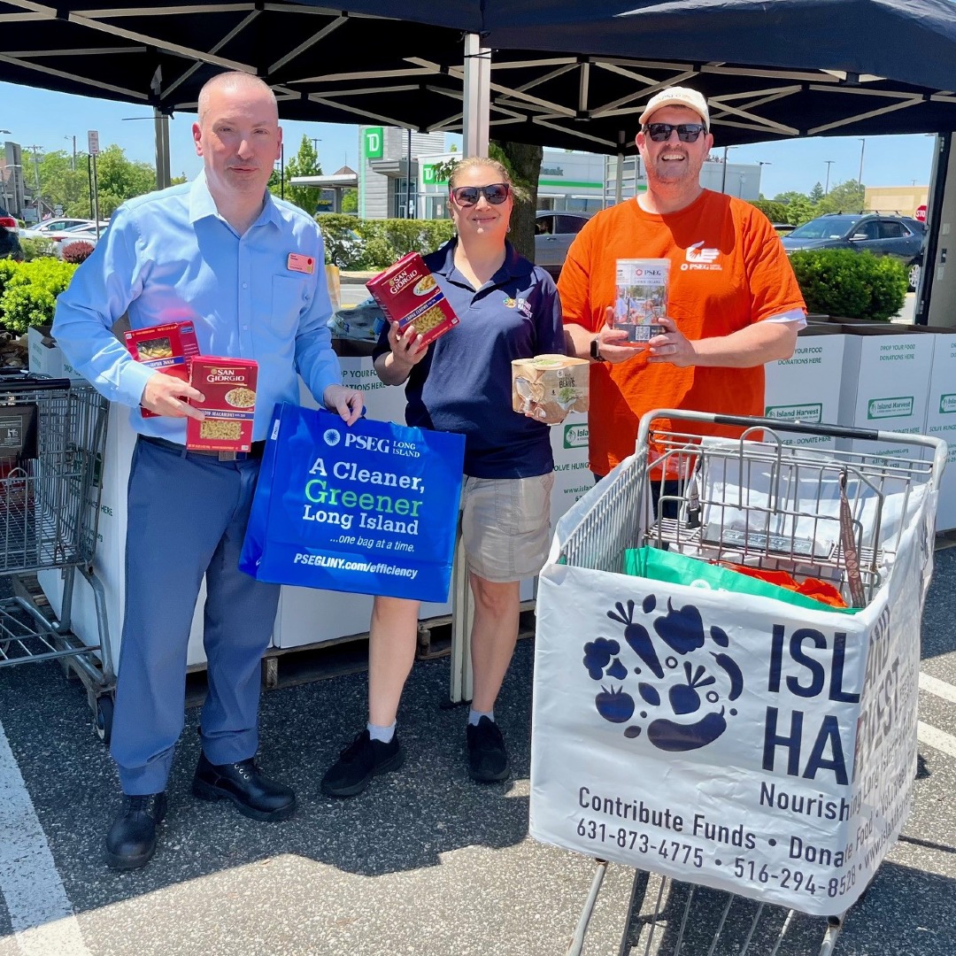 The @PSEGLI #PowerToFeed #LongIsland #FoodDrive is in full swing at @StopandShop in #Massapequa. We are here until 4pm. Stop by, make a non-perishable food donation & help your neighbors in need! #IslandHarvest