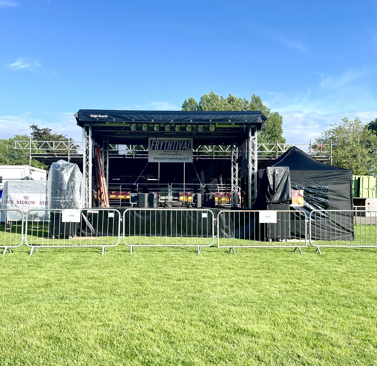 Here’s a sneak peek at what tomorrow will look like 👀 EXTREMELY LIMITED TICKETS LEFT BEFORE WE SELL OUT!!🎟️ Get your last minute tickets here ➡️ bit.ly/frythtival24 @nailseapeeps @nailseatown