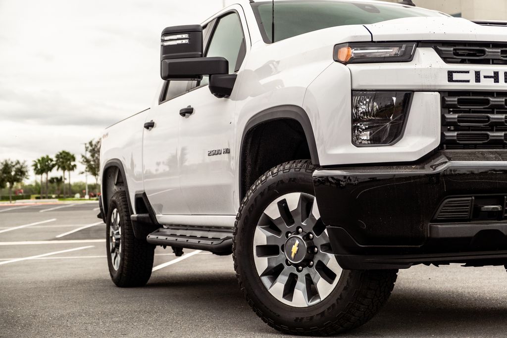 FiestaChevrolet's tweet photo. #FiestaChevrolet makes it easy to bring power to every project in the Chevrolet 2500! ⛓️😎

Ready to find yours? Ring us at 956-277-9315 or visit https://t.co/odFET8X2En to view our selection. #DaleGas #VackarStadium

Vehicle Pictured: 2023 Chevrolet 2500 https://t.co/sYiAsLu60n