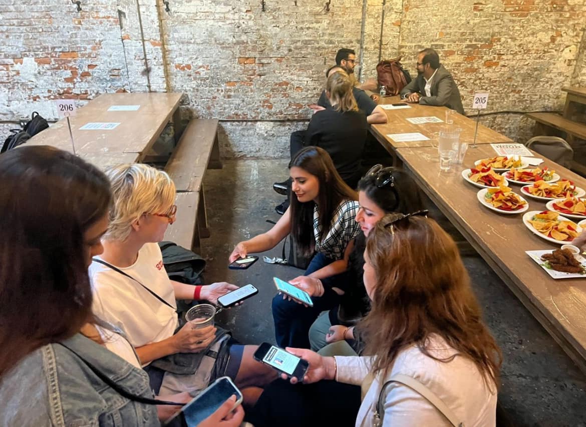 paklaunchdotcom's tweet image. Thanks everyone for joining the Paklaunch NYC Meetup. See you guys soon.  
#Paklaunch #techpakistan #investmentopportunities #investors #startups #entrepreneurship #innovation  #meetup #networking #tbt #NYC #newyork