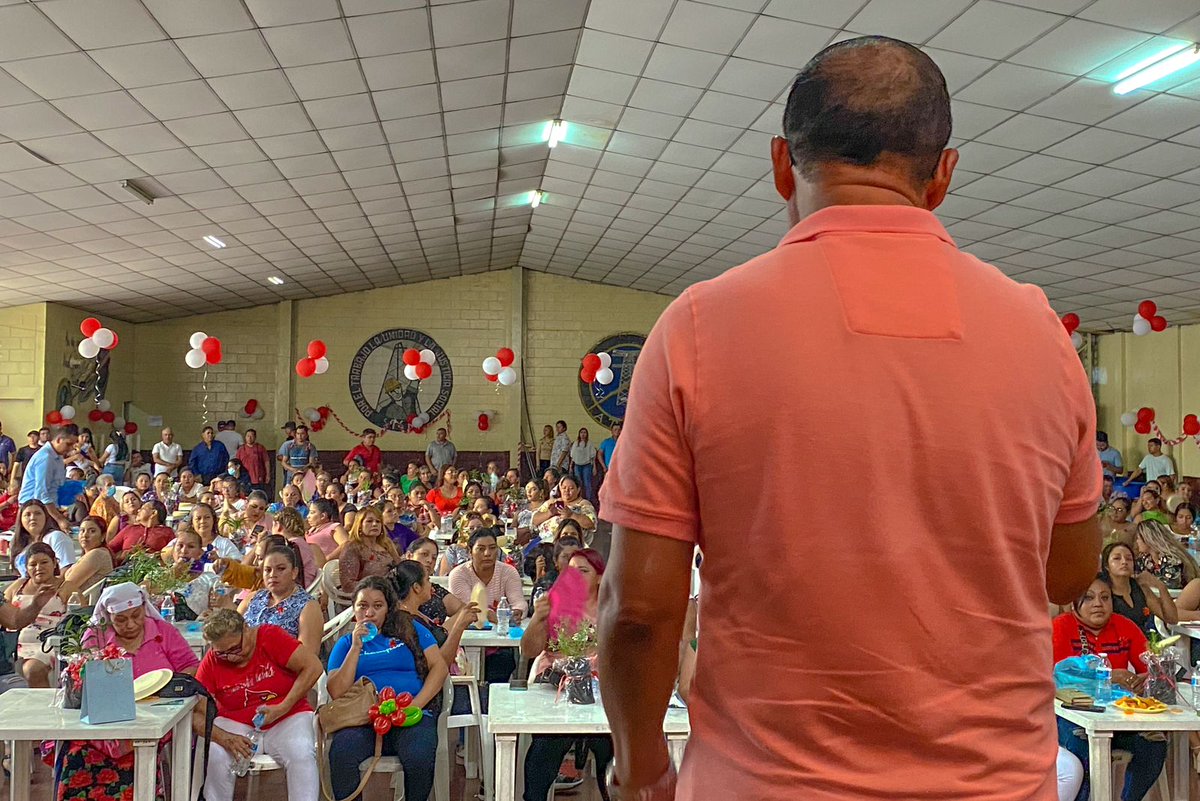 STAMSS_Oficial (@stamss_) on Twitter photo Queremos dedicar un profundo agradecimiento al Líder Histórico <a href="/GermanMunozSS/">German Muñoz</a> por honrarnos con su presencia en nuestro evento del Día de la Madre. Su liderazgo ejemplar y su compromiso con nuestra causa son una fuente constante de inspiración. Gracias por ser parte de este día Queremos dedicar un profundo agradecimiento al Líder Histórico <a href="/GermanMunozSS/">German Muñoz</a> por honrarnos con su presencia en nuestro evento del Día de la Madre. Su liderazgo ejemplar y su compromiso con nuestra causa son una fuente constante de inspiración. Gracias por ser parte de este día