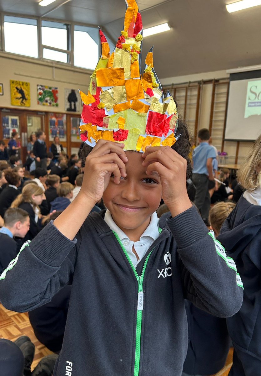 Lovely whole school service to celebrate Pentecost. Children were brilliant and great to all come together as a whole school. @chelmsdio @ChelmsDiocEd