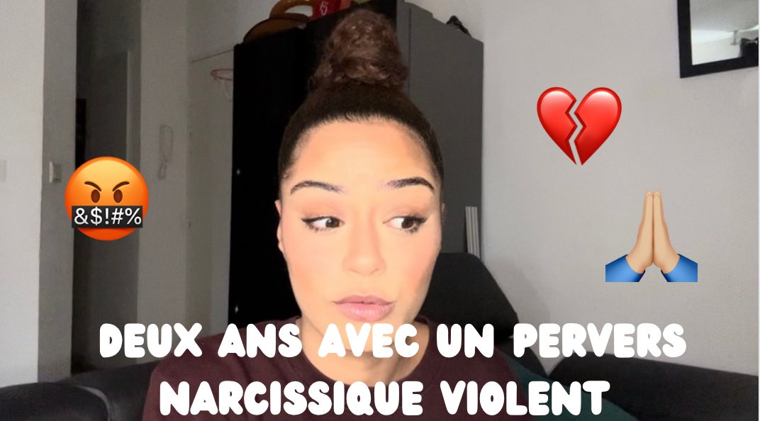 CassandreDcr's tweet photo. LA VIDÉO EST OUTTTTT 
youtube : SweetCass 

https://t.co/5E3ckwLagU

🐖🐖🐖🐖🐖 https://t.co/O9Byv1Gr2D