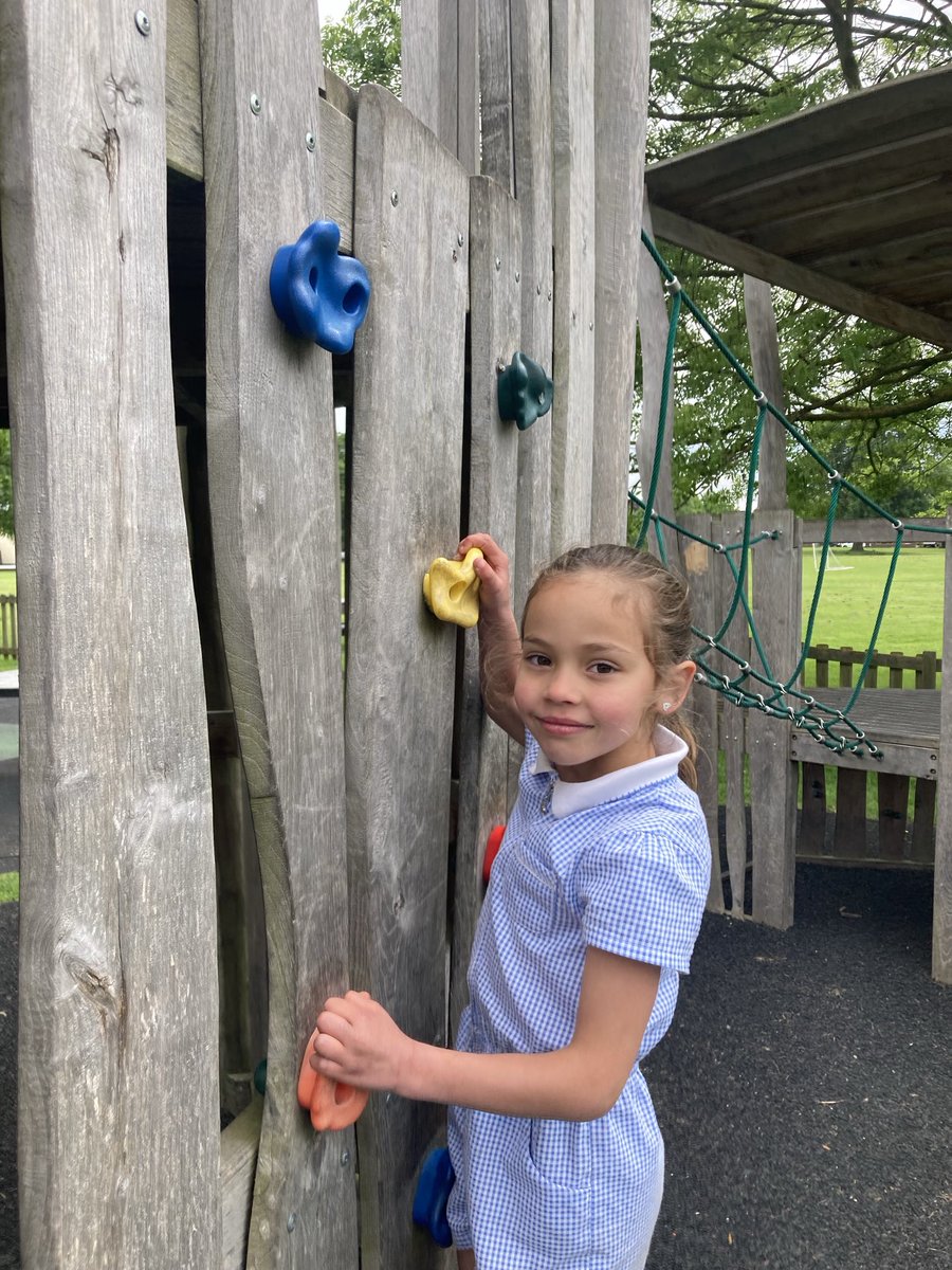 Year1_HCPS's tweet photo. Park fun for Year 1! ⁦@HuttonCran⁩ https://t.co/W4w1Ix3QNr