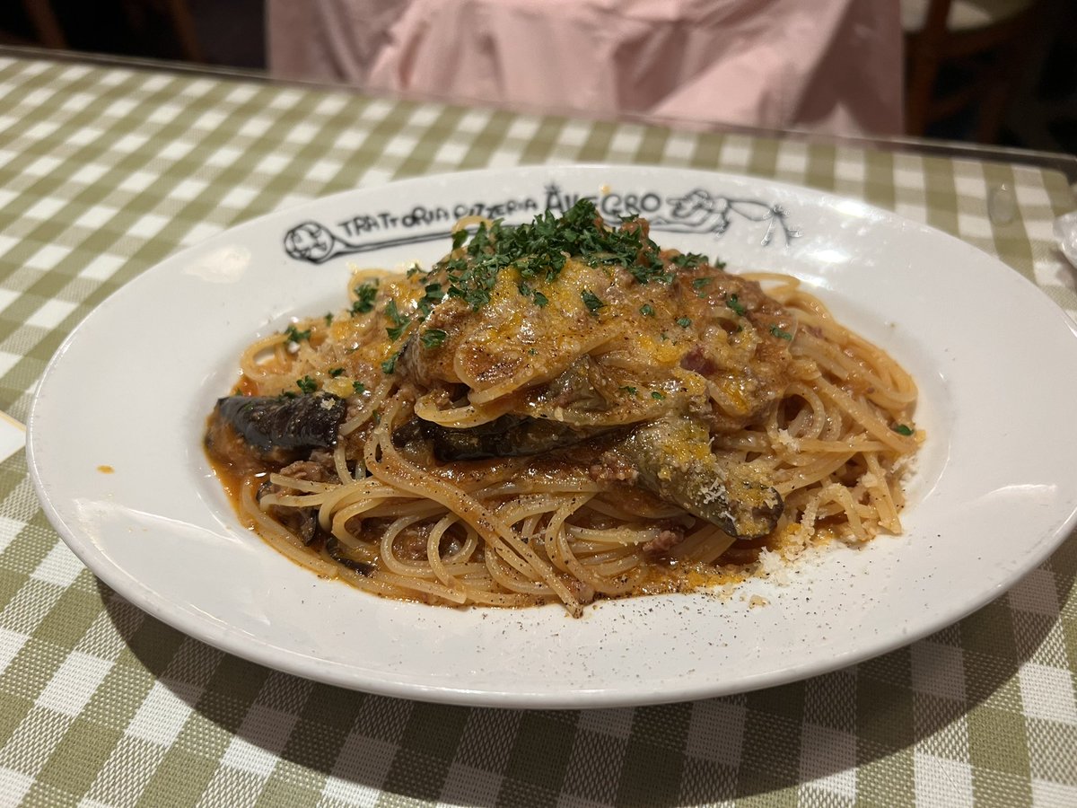 saronia__'s tweet photo. 今までで1番おいしいピザって思ってくれたのが嬉しかった https://t.co/fPC3fEMkQQ