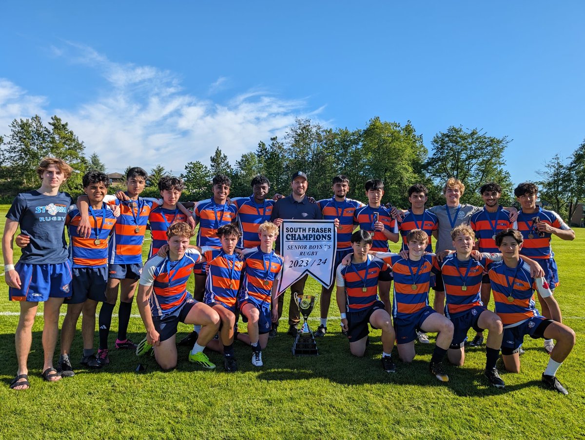 SouthridgeNews's tweet photo. Southridge hosted the South Fraser Rugby 7s Championship tournament on Wednesday. After going down by one try in the championship game, the team fought back to win the game by multiple trys, and are off to Provincials🏉🧡
#sridge #sridgeathletics #sridgerugby #gostorm #gorugby😉 https://t.co/6RnqE8vjva