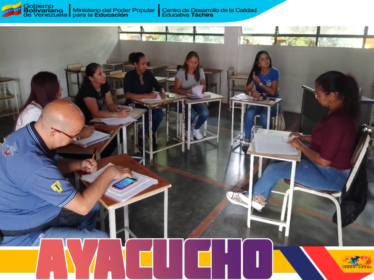 #24Mayo2024.. Consejo de Directores.. Orientación de Procesos pedagógicos y administrativos en correspondencia al desarrollo y cierre del III Momento Pedagógico.. Proceso electoral julio 2024.
#AyacuchoPotenciaEducativa
<a href="/_LaAvanzadora/">Yelitze Santaella</a> 
<a href="/Berzabethg1/">Berzabethgandicaoficial</a> 
<a href="/cdceayacucho/">CDCE Municipio Ayacucho</a> 
<a href="/CDCETachira/">CDCE Táchira</a>