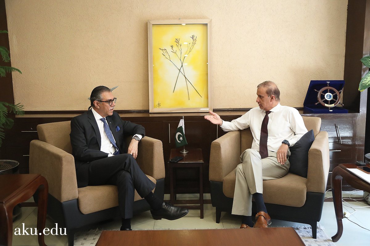 President Dr Sulaiman Shahabuddin recently met with Mr Eazaz A. Dar, Secretary of the Ministry of Climate Change, Government of Pakistan, emphasising AKU’s commitment to building a healthier and more sustainable future, and reducing its operational greenhouse gas emissions to