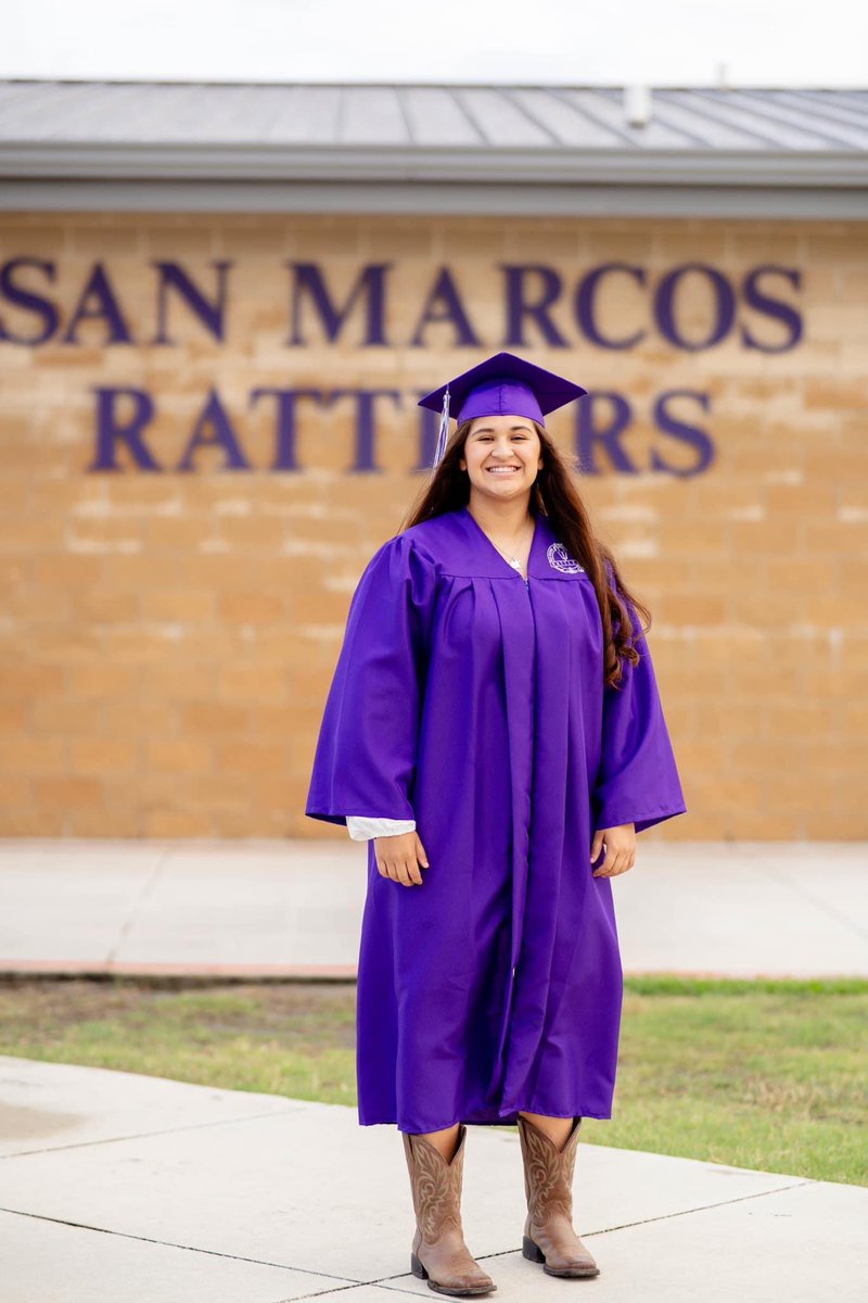SernaJesse's tweet photo. Congratulations Ava Rose 
#SMCISDgrad https://t.co/hQObPU63Dy