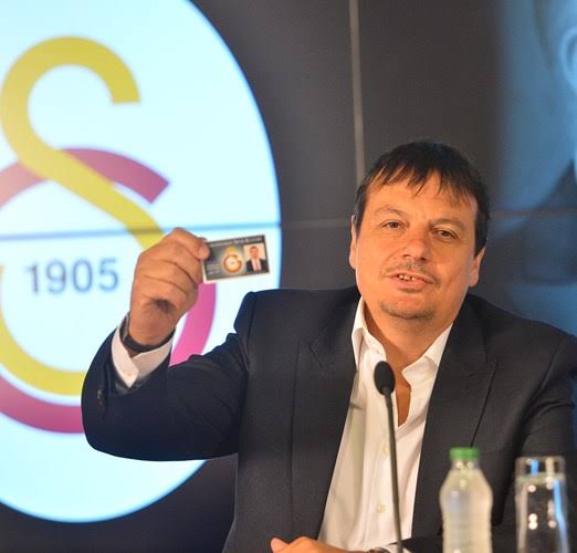 Fenerbahçe'yi 73-57 mağlup eden Panathinaikos finale yükseldi.