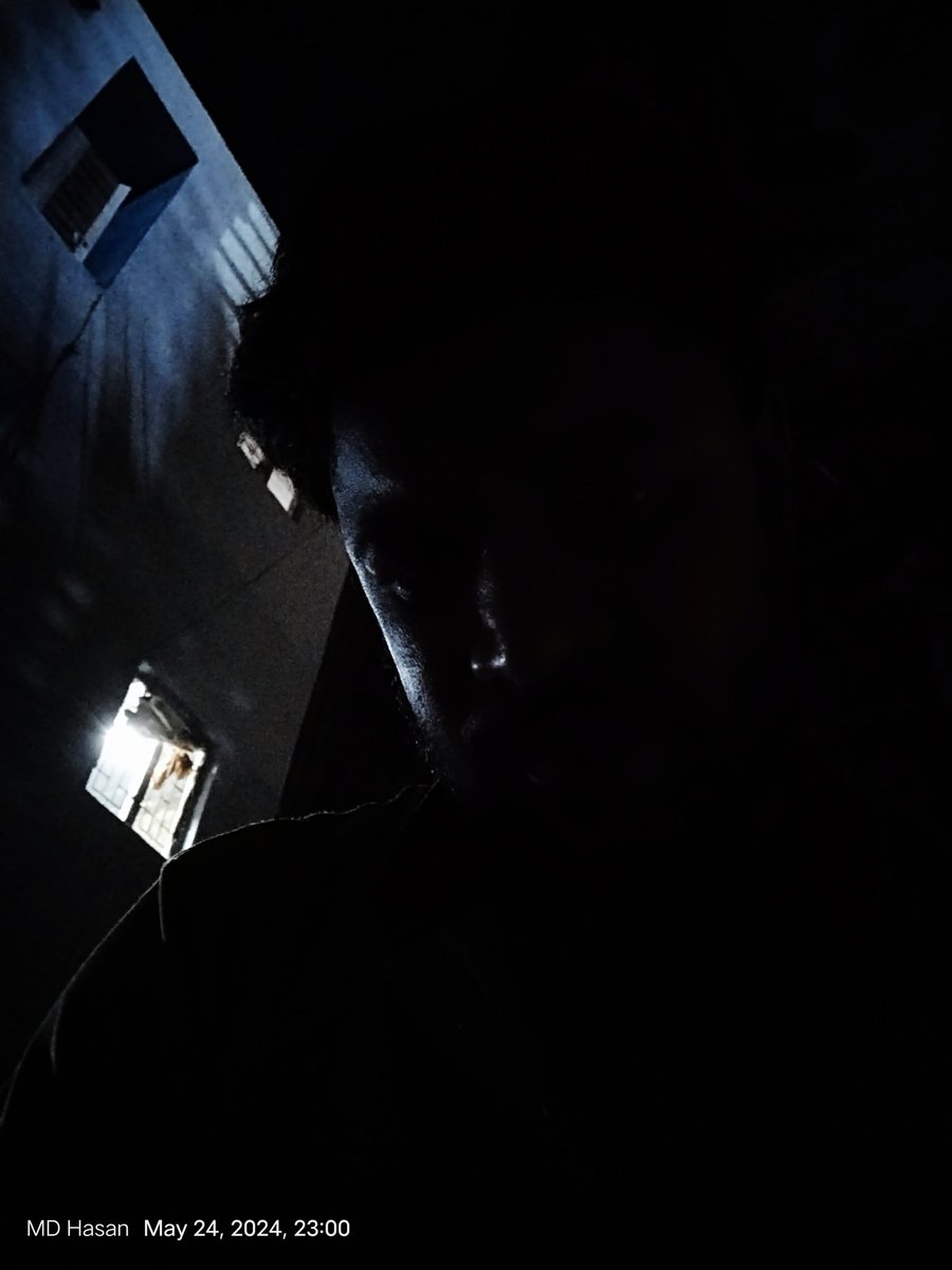 MDHasan664730's tweet photo. @indian_armada @Mirage_gurrl खिड़की खोल कर ट्राई कीजिए 
बेहरीन नीद आएगी 🦅🤭 https://t.co/EC8ouCDWNL