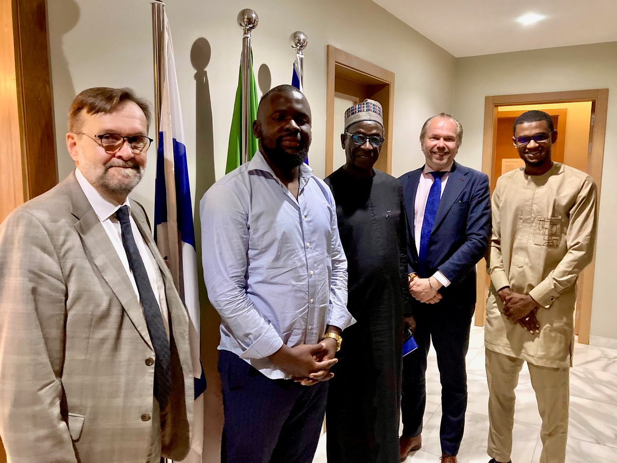 Finlande au Sénégal tweet media