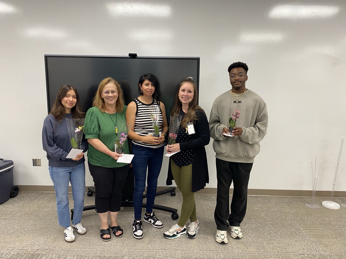 Wishing you the very best on your new journey 👍 Once a Jay, always a Jay 🥳 ⁦<a href="/Jefferson_ELC/">Jefferson ELC</a>⁩ ⁦<a href="/AliefISD/">Alief ISD</a>⁩