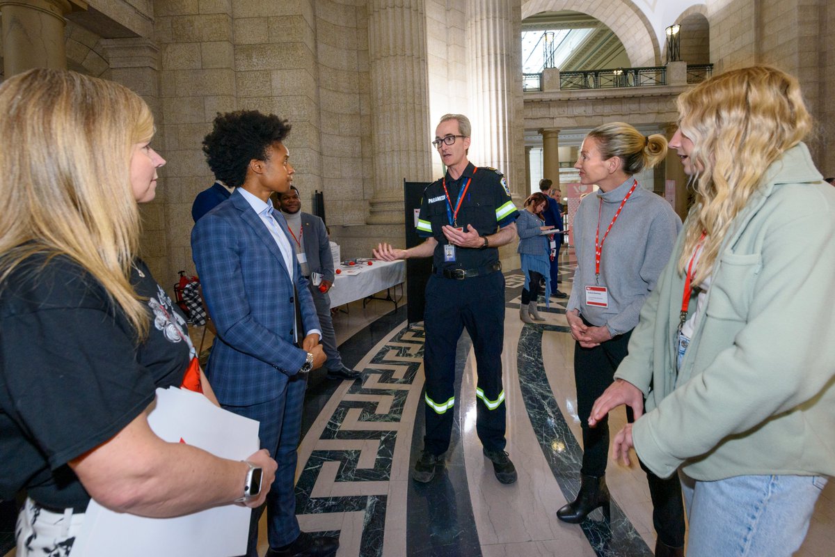 Thrilled to be at the @MBLegislature to spread the word about stroke, heart failure, and cardiac arrest. Thanks to @MBGov for your collaboration to make heart and brain health a priority in Manitoba. @UAsagwara #MBPoli